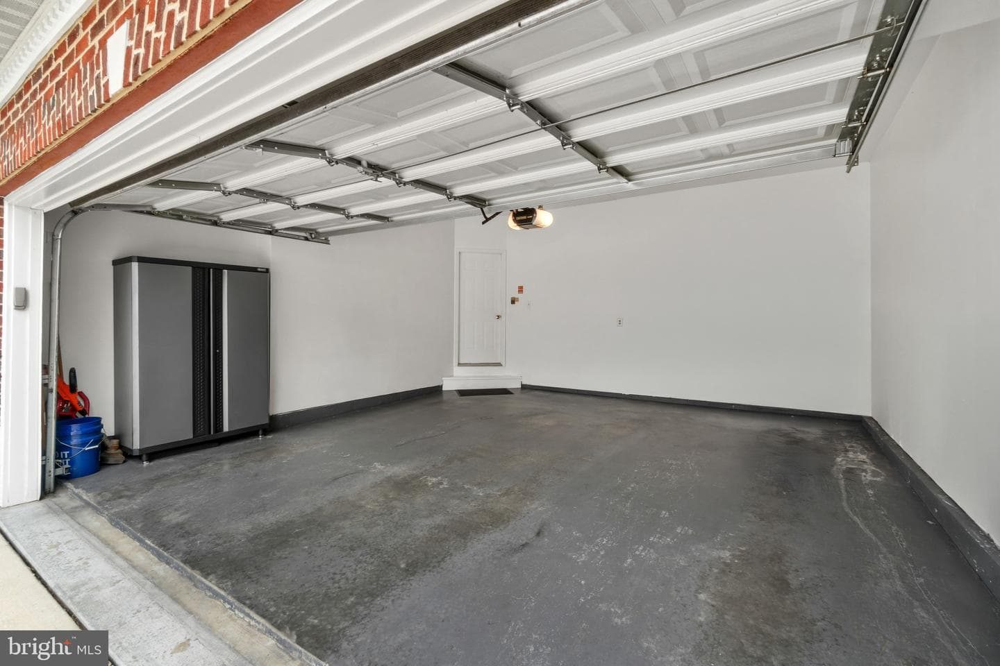 8225 Cornerstone Way photo 34