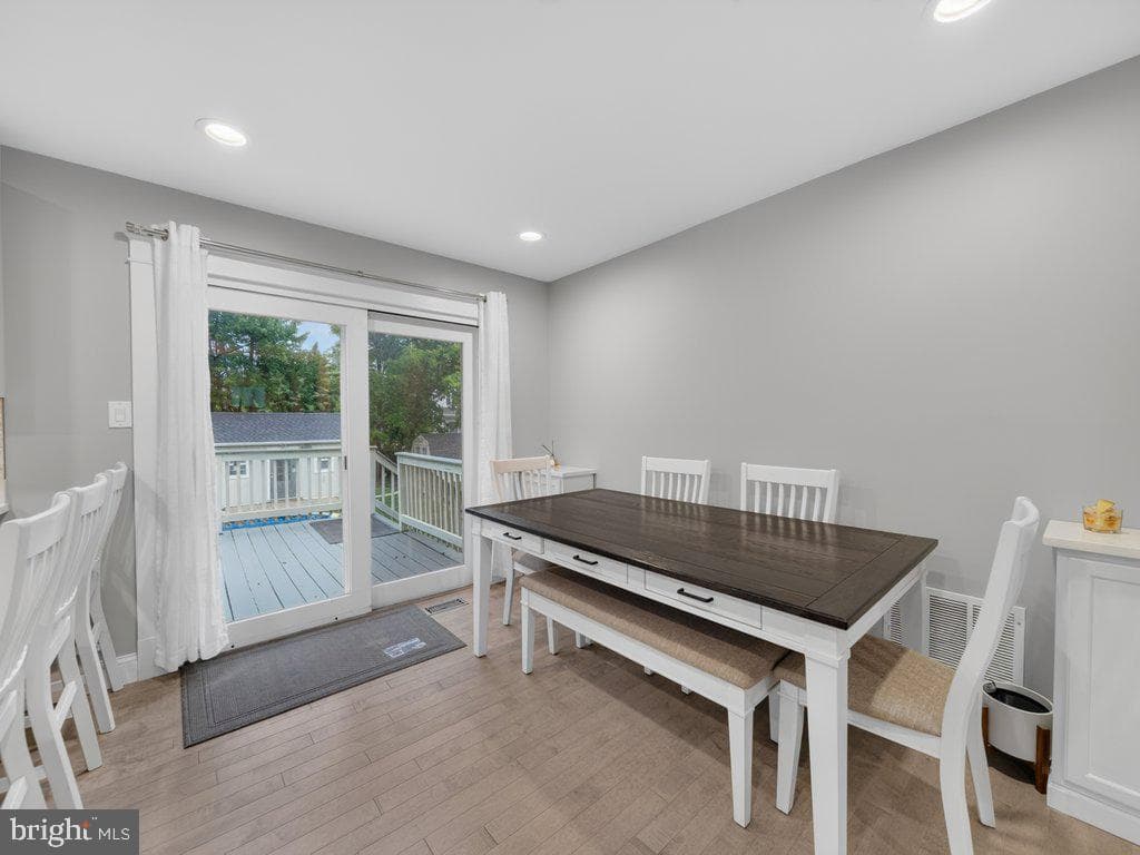 10124 Stansfield Road photo 13