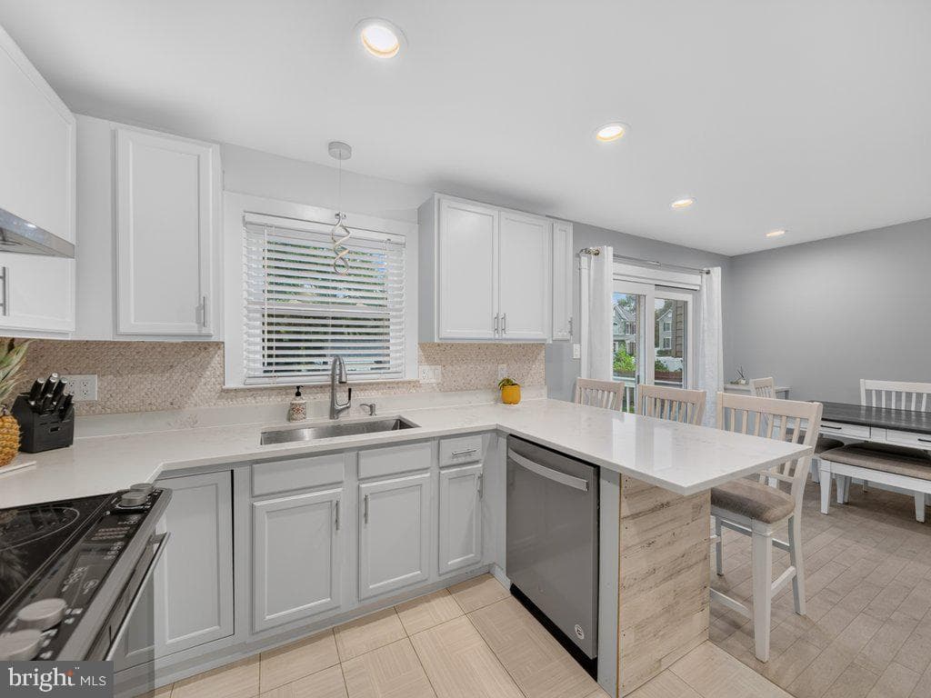 10124 Stansfield Road photo 18