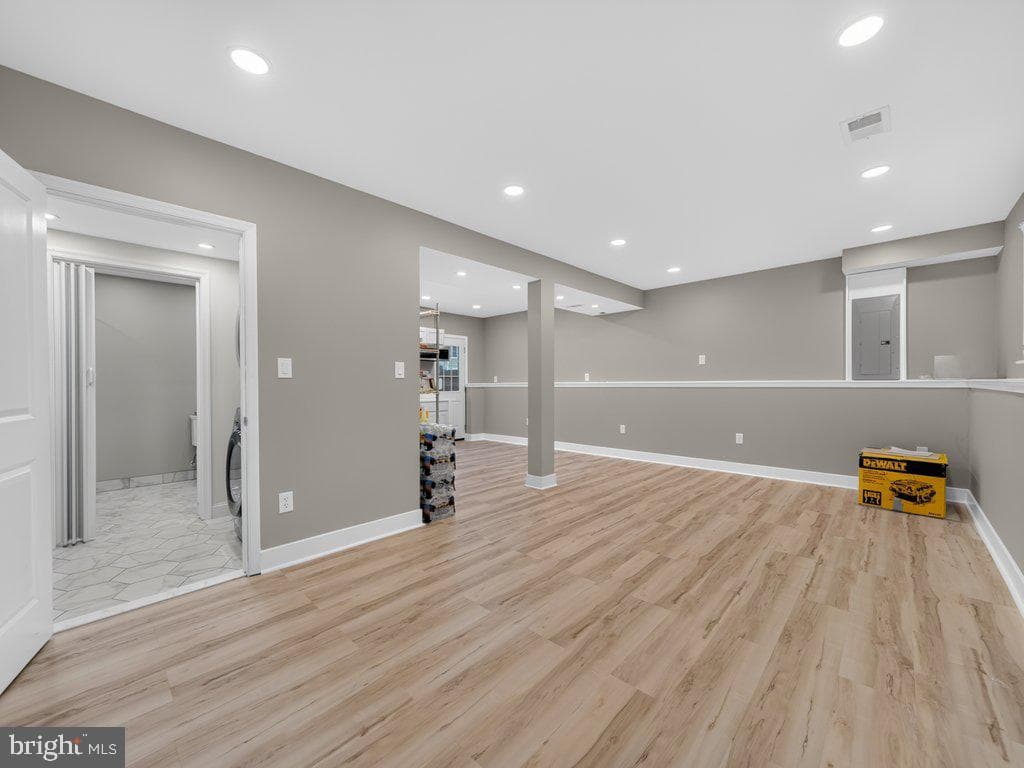 10124 Stansfield Road photo 36