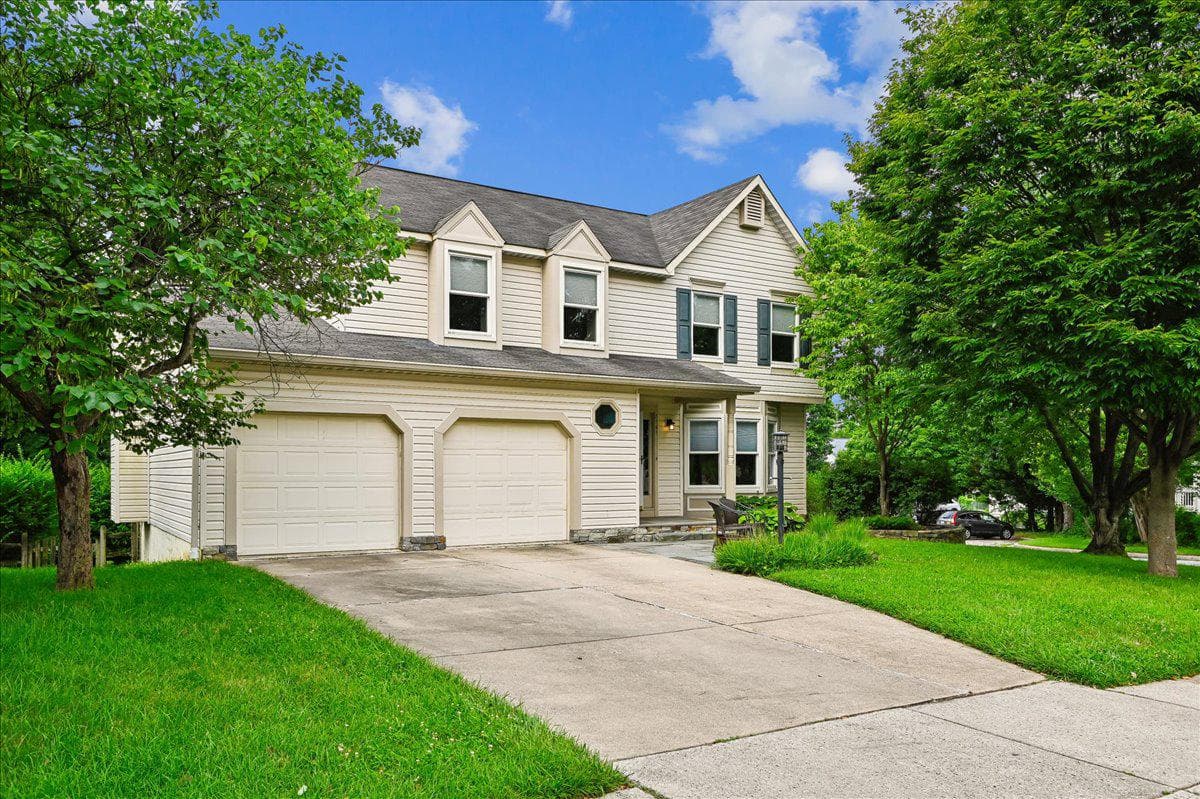 8595 Wheatfield Way photo 1