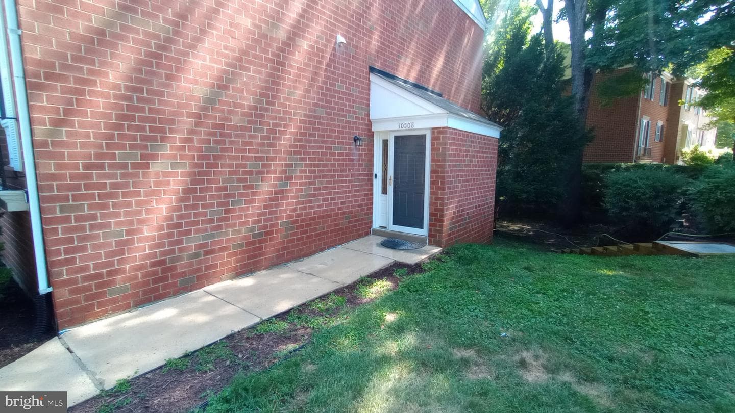10508 E Wind Way photo 1