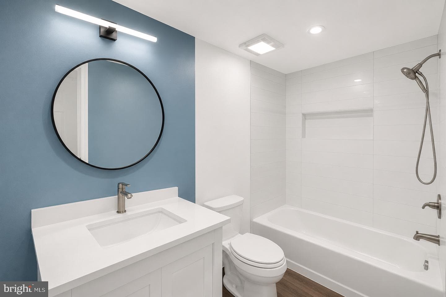 5239 W Running Brook Road #302 photo 9