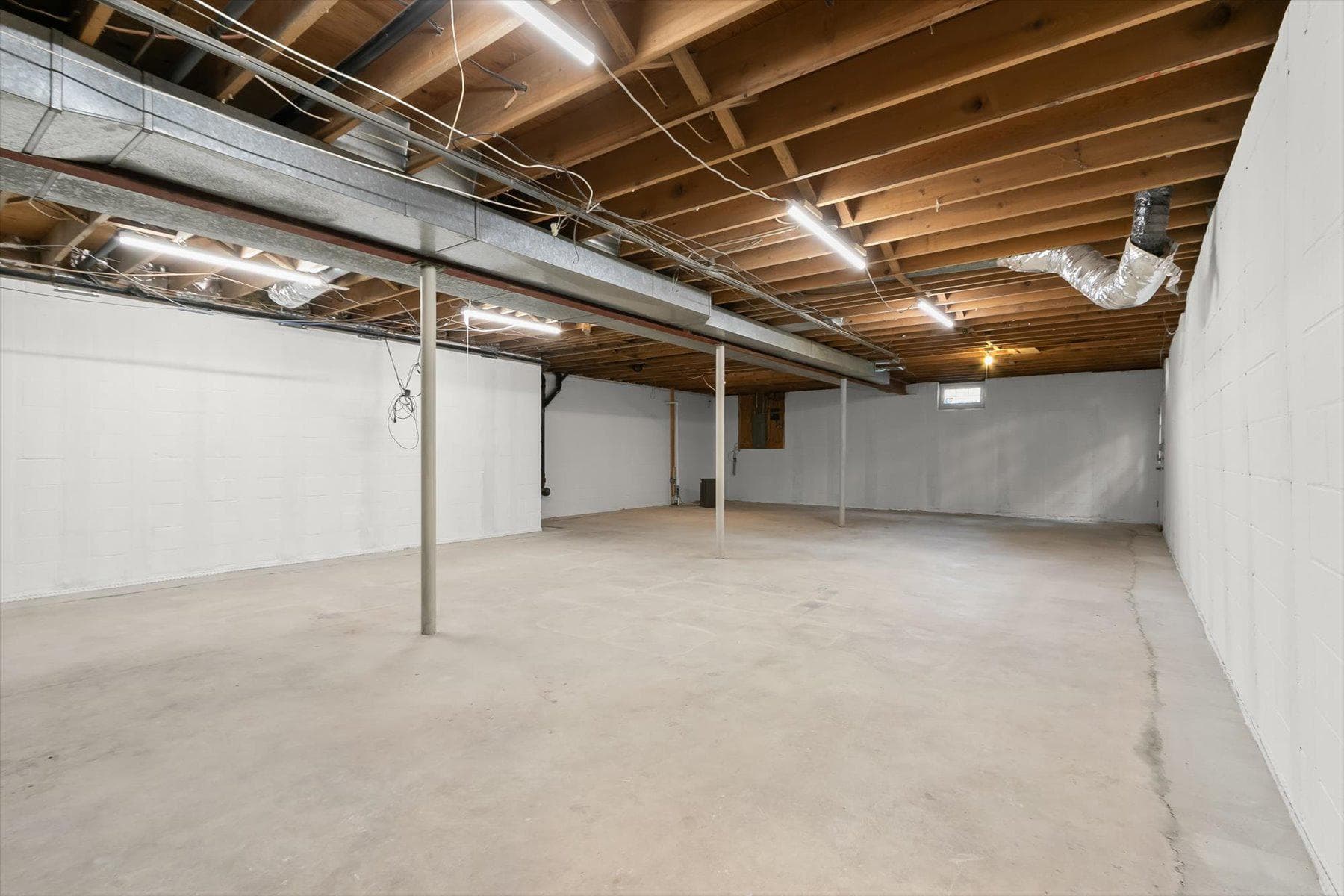 12405 Lime Kiln Road photo 36