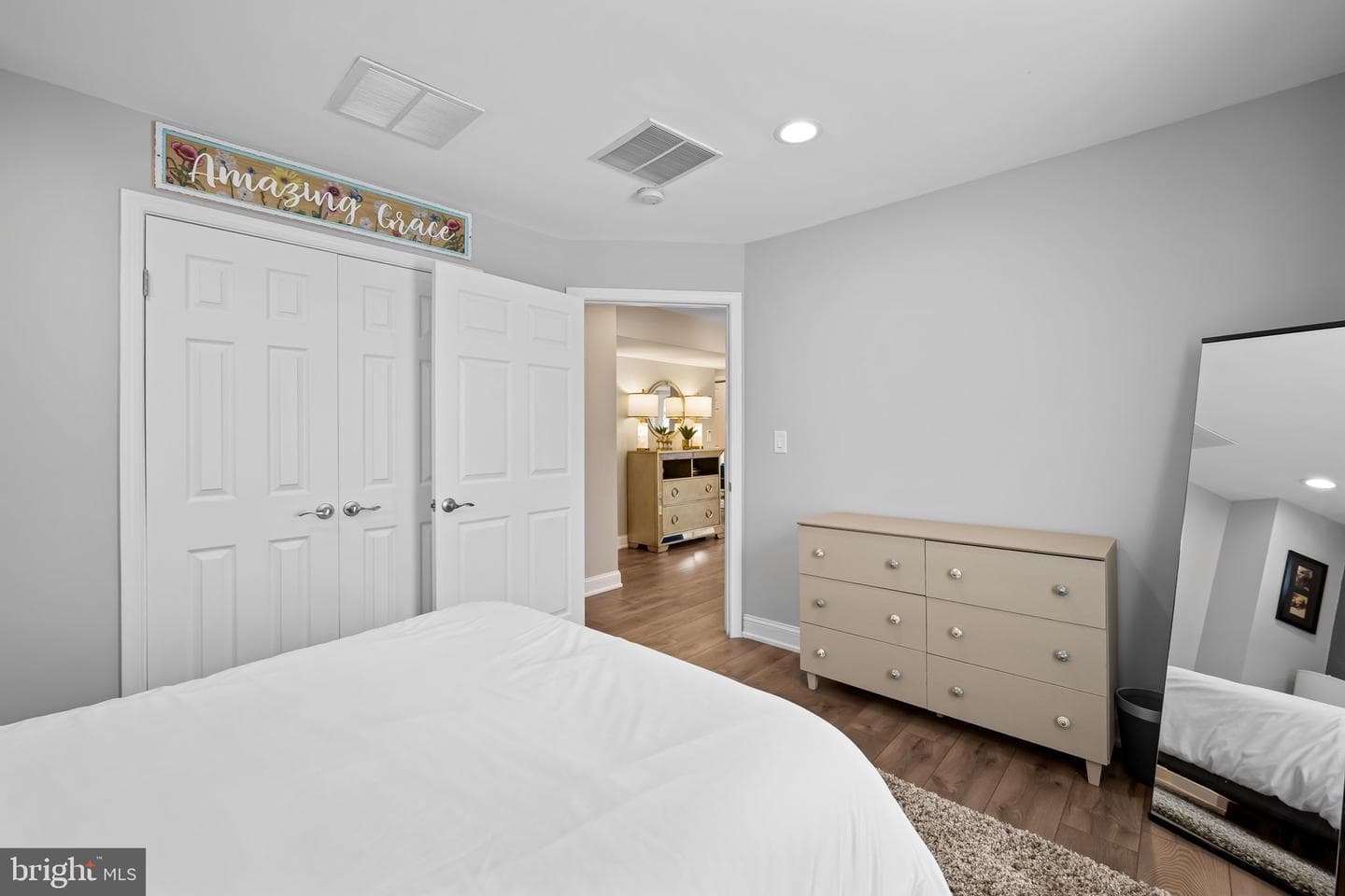 7204 Old Friendship Way photo 16