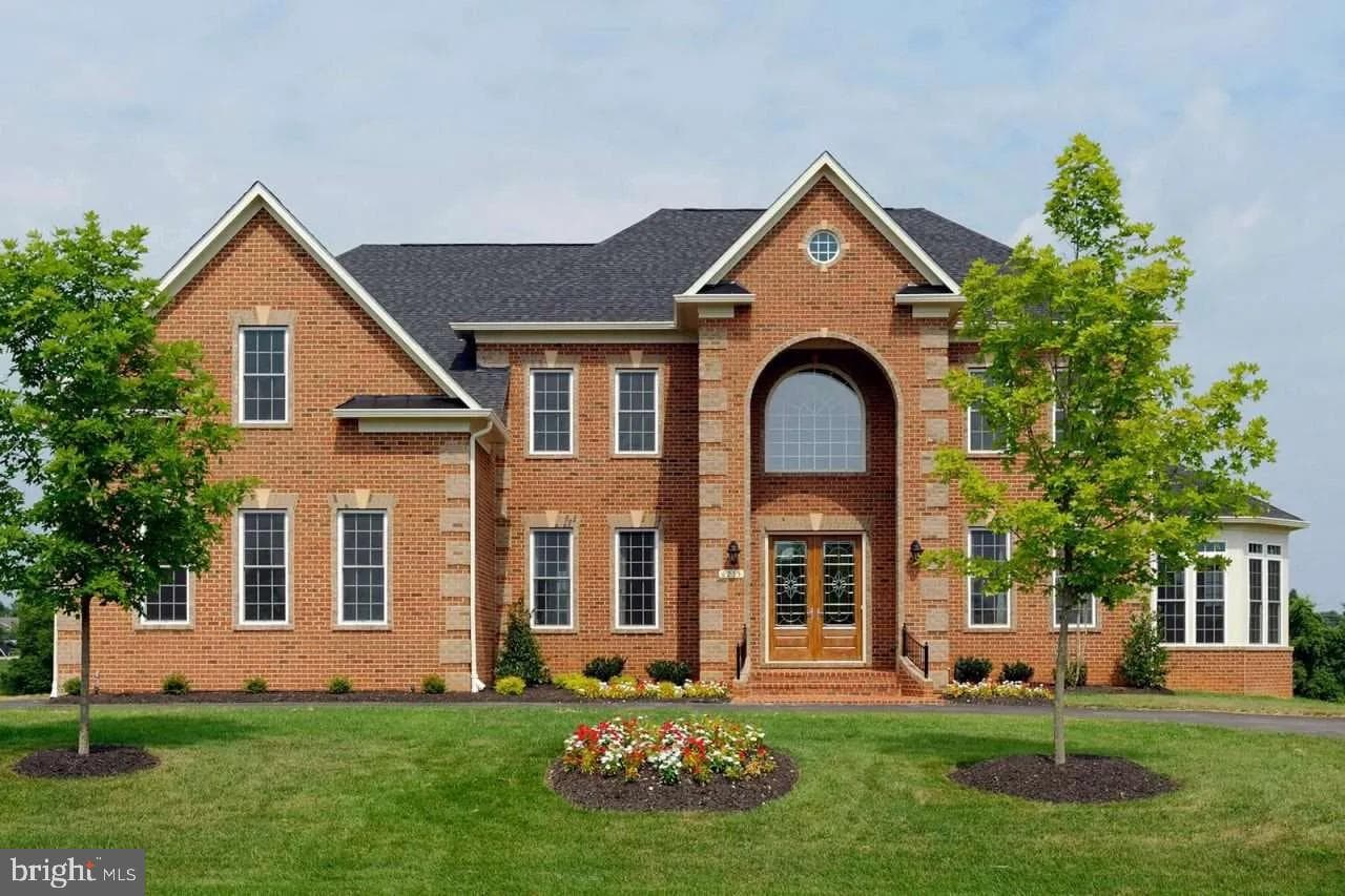 11915 Simpson Road, Clarksville
