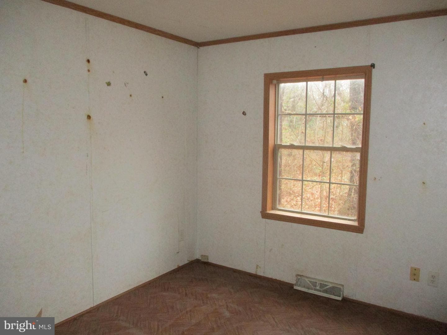21199 Iowa Avenue photo 11