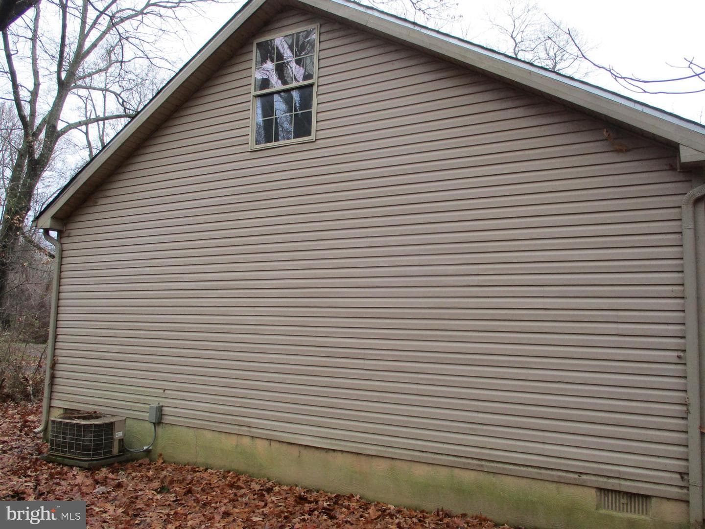 21199 Iowa Avenue photo 14