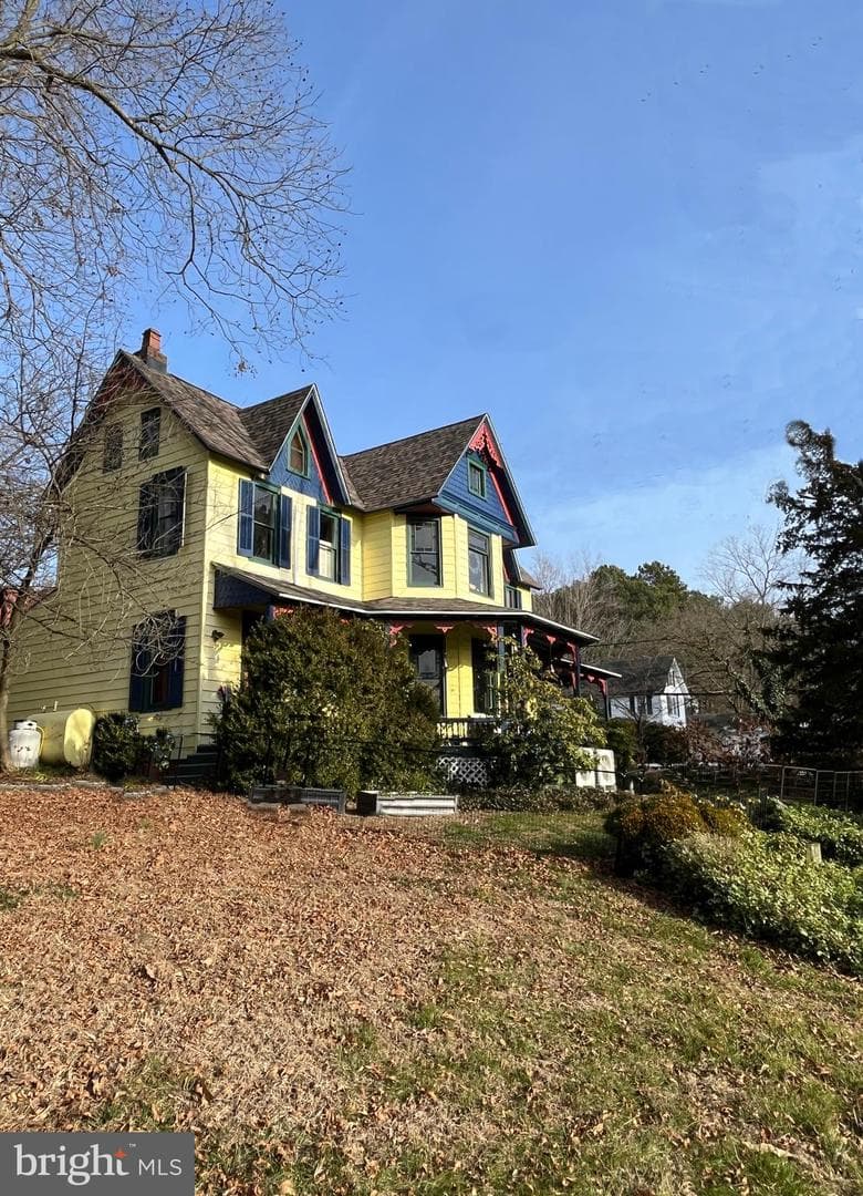 219 Sassafras Street photo 4