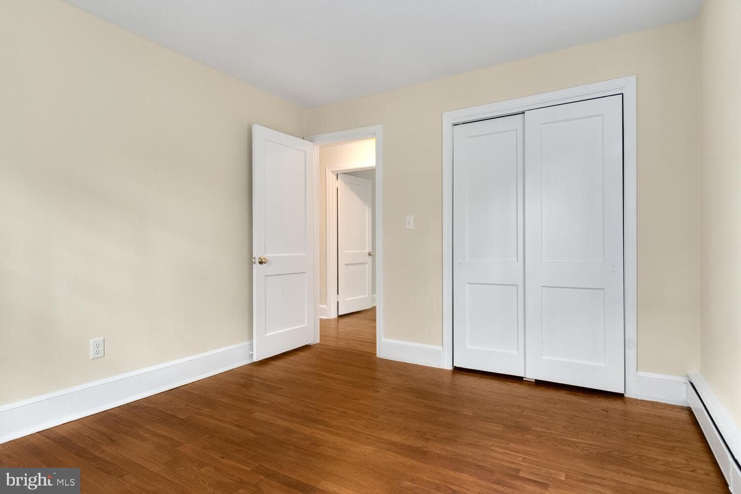 106 Pine Street photo 25