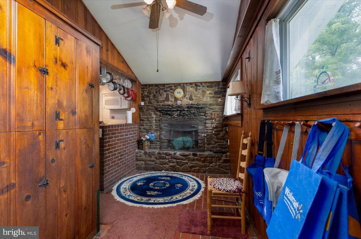 503 Dwyer Road photo 12