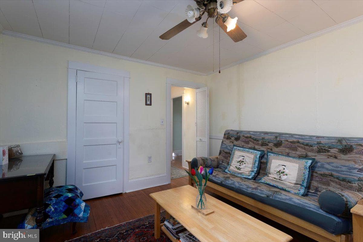 503 Dwyer Road photo 17