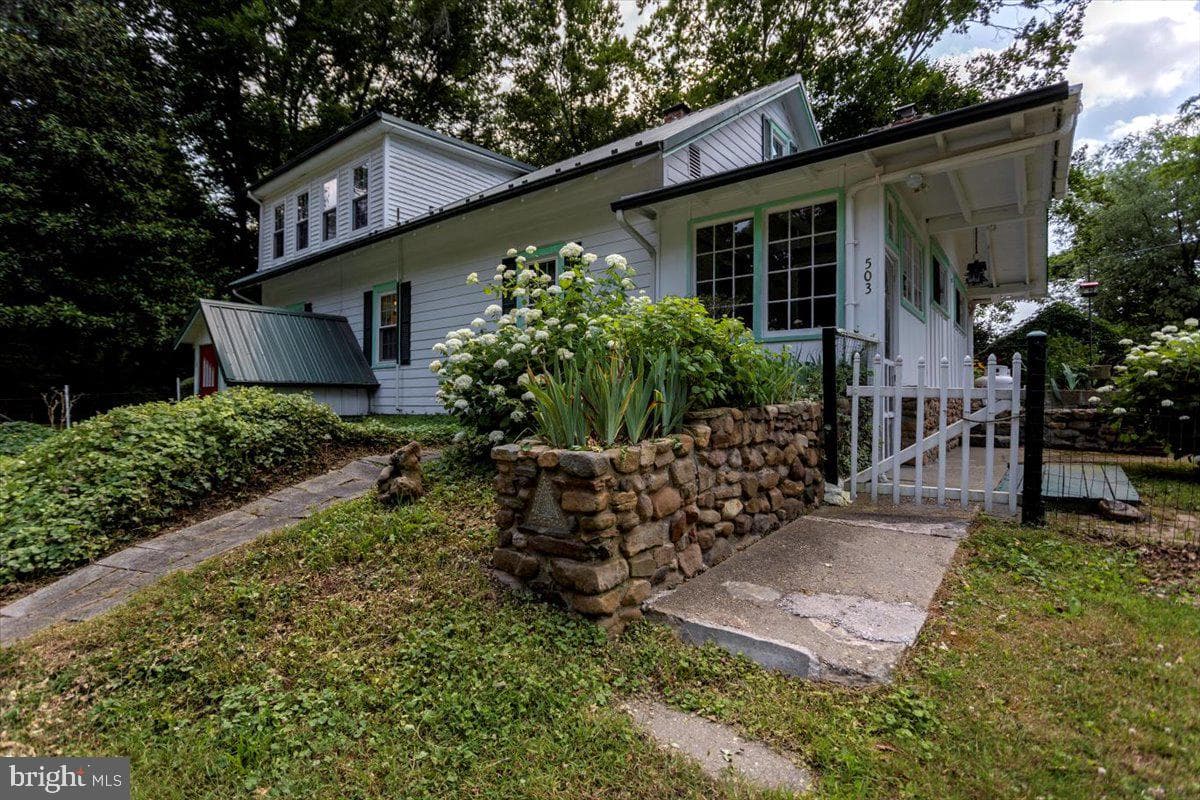 503 Dwyer Road photo 32