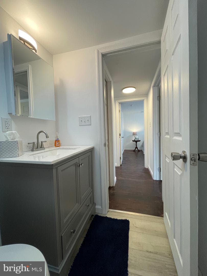 190 Comegys Street photo 25