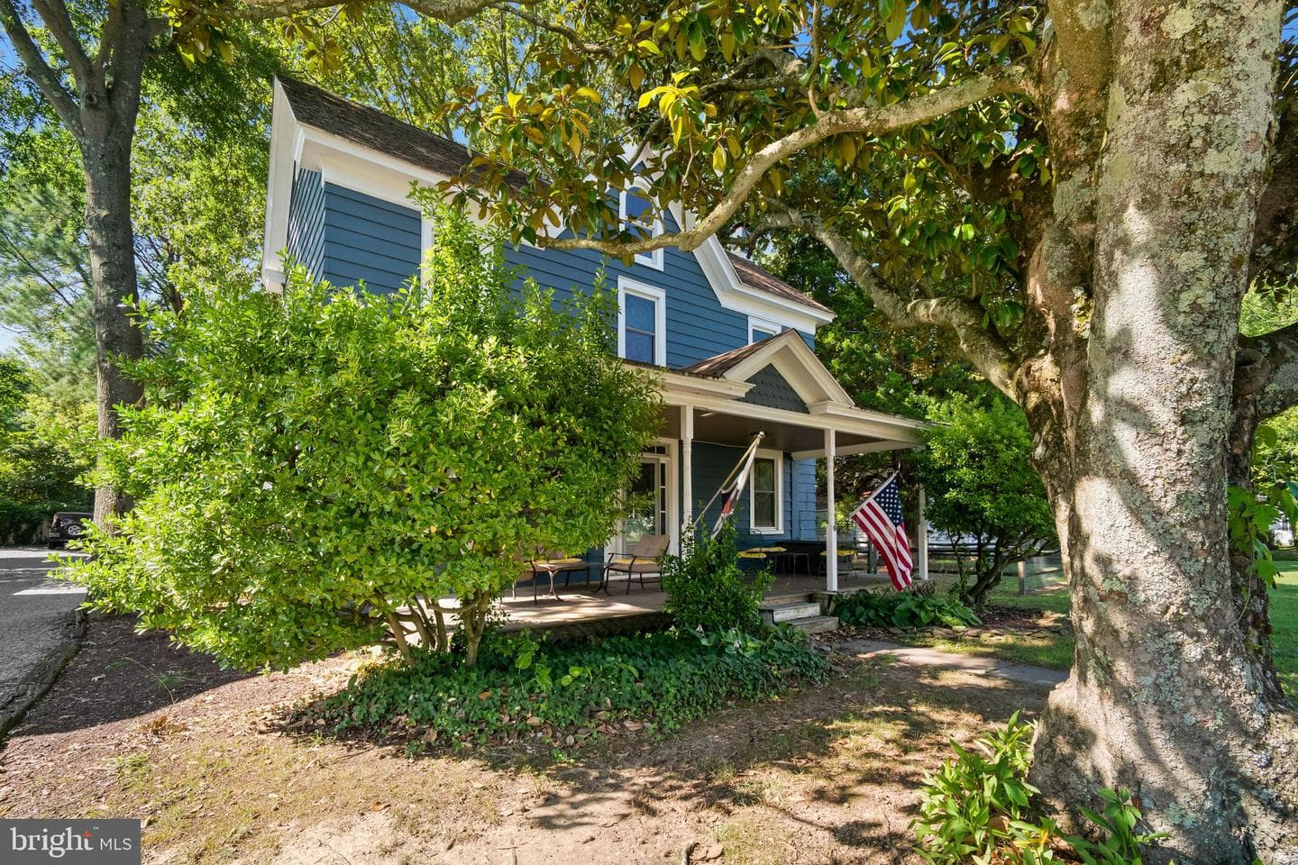 21201 Rock Hall Avenue photo 4