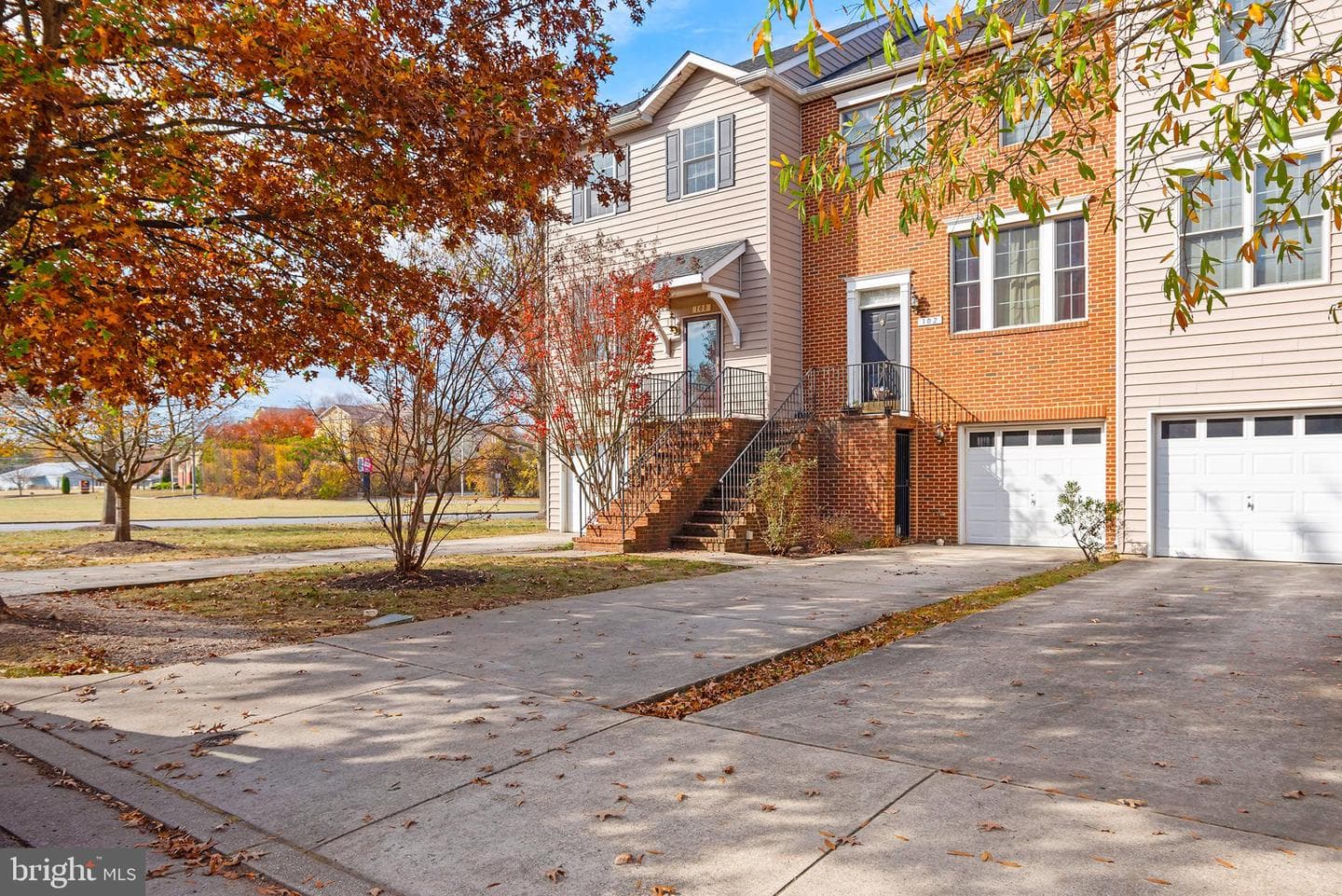 100 Acorn Drive photo 13