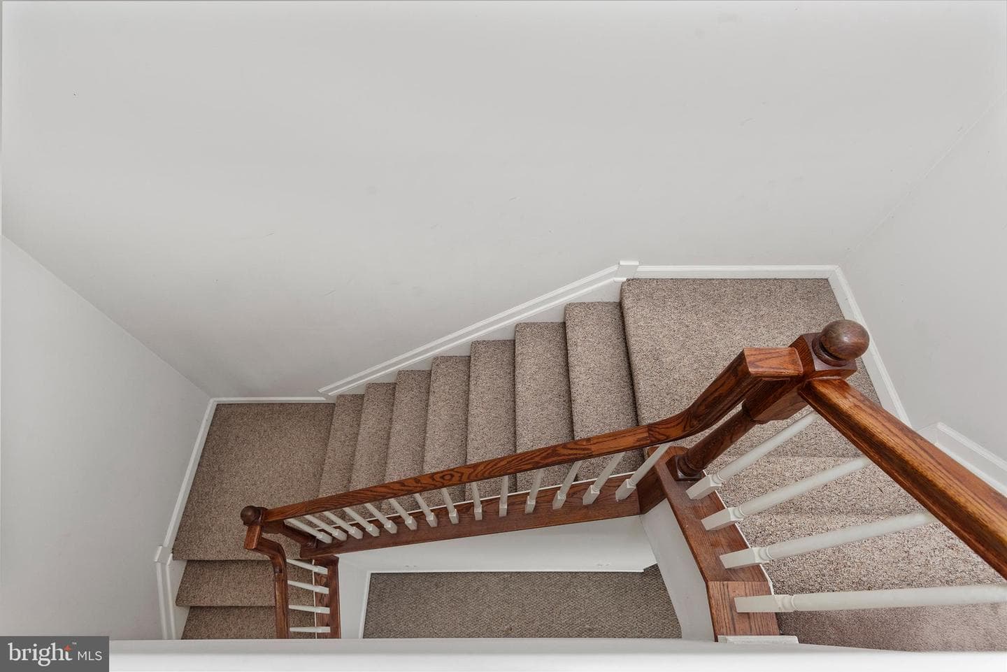 100 Acorn Drive photo 14
