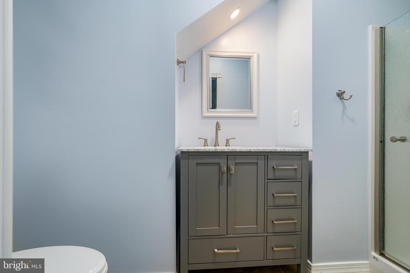 104 Oak Leaf Drive photo 15
