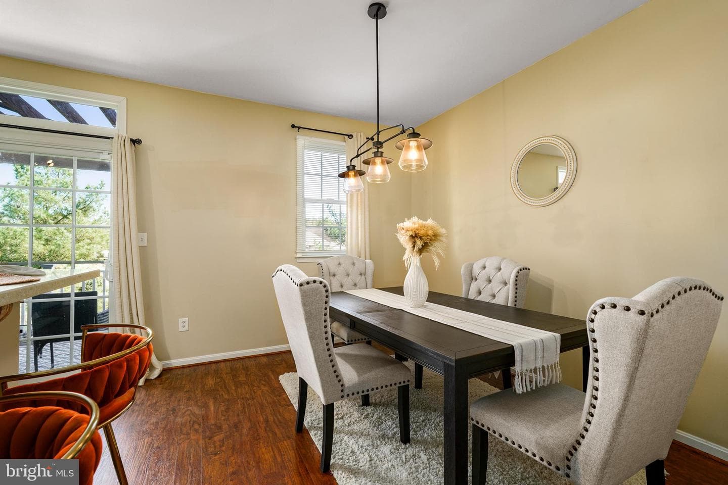 104 Oak Leaf Drive photo 5