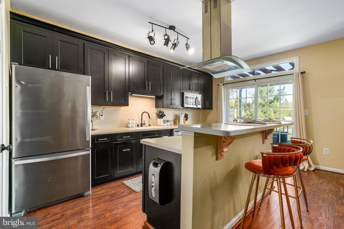 104 Oak Leaf Drive photo 6