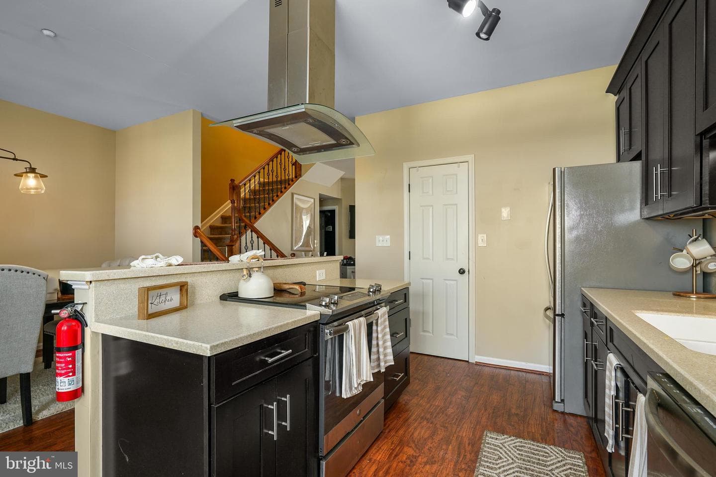 104 Oak Leaf Drive photo 9