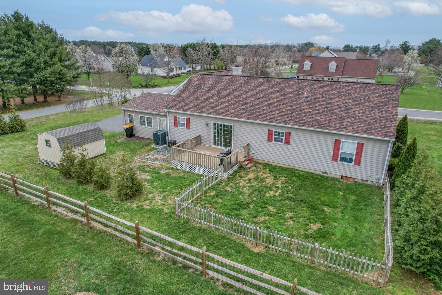 199 Birchwood Lane photo 4