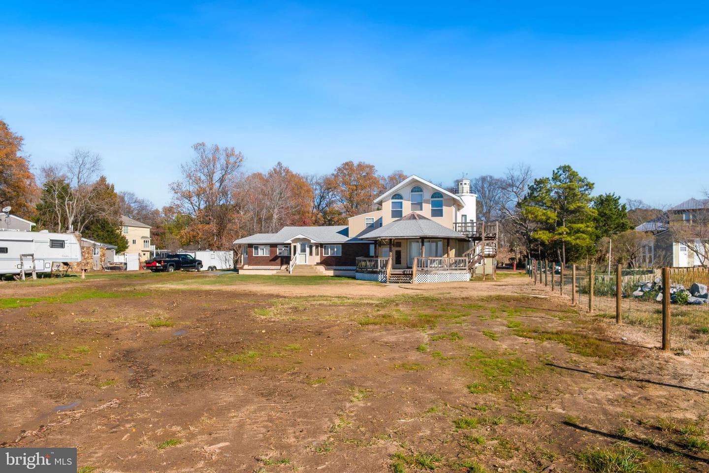 5738 Beach Road photo 10