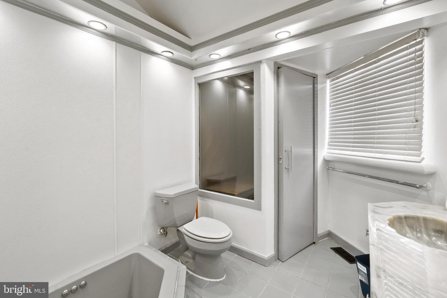 5738 Beach Road photo 20