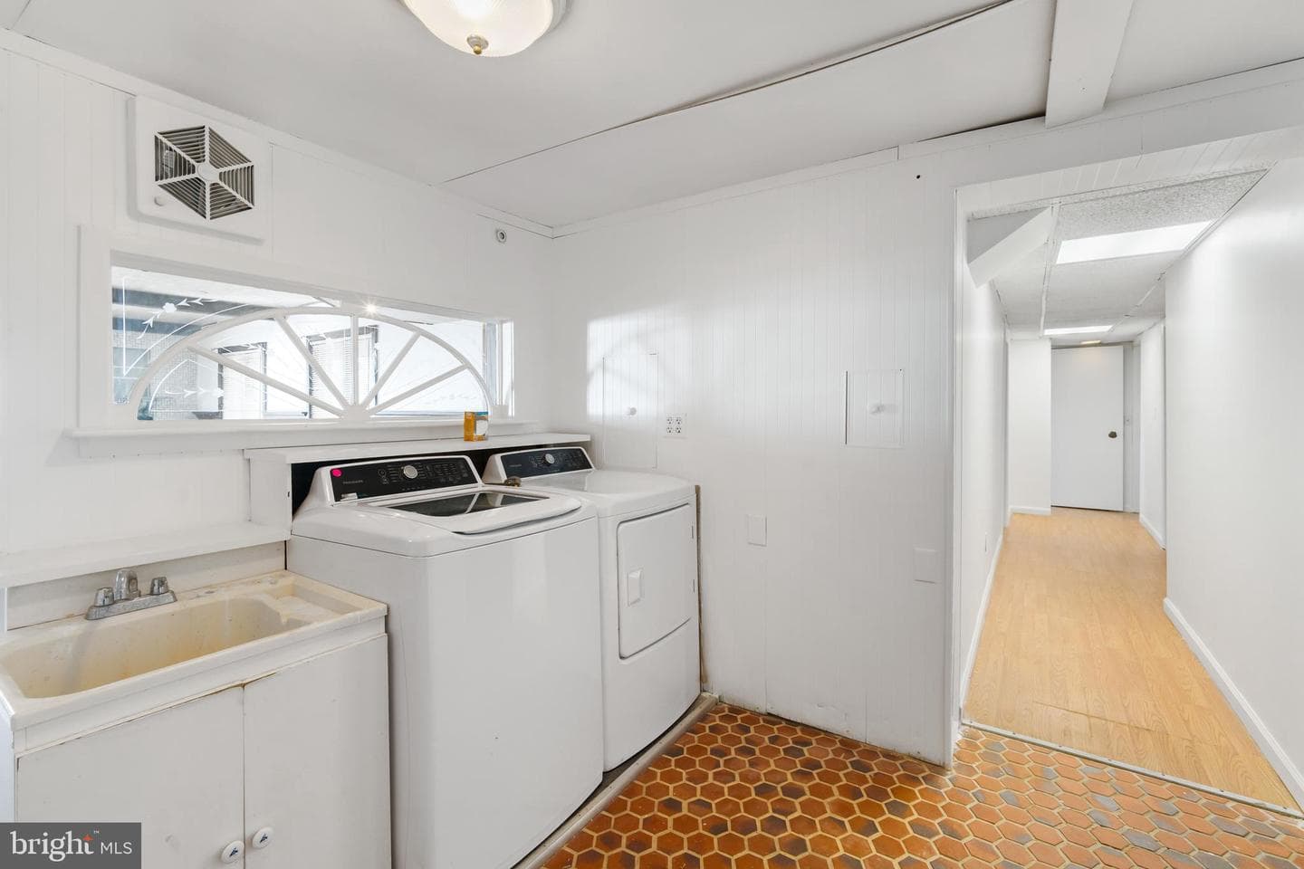 5738 Beach Road photo 27