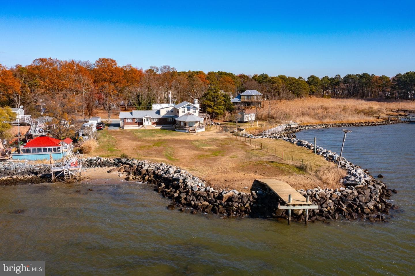 5738 Beach Road photo 3