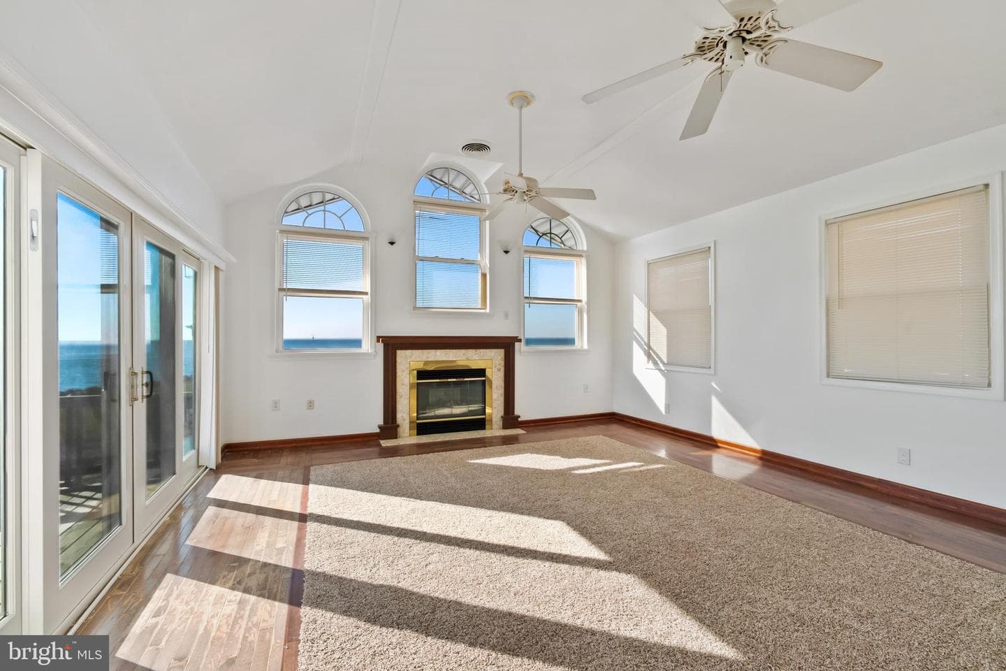5738 Beach Road photo 32