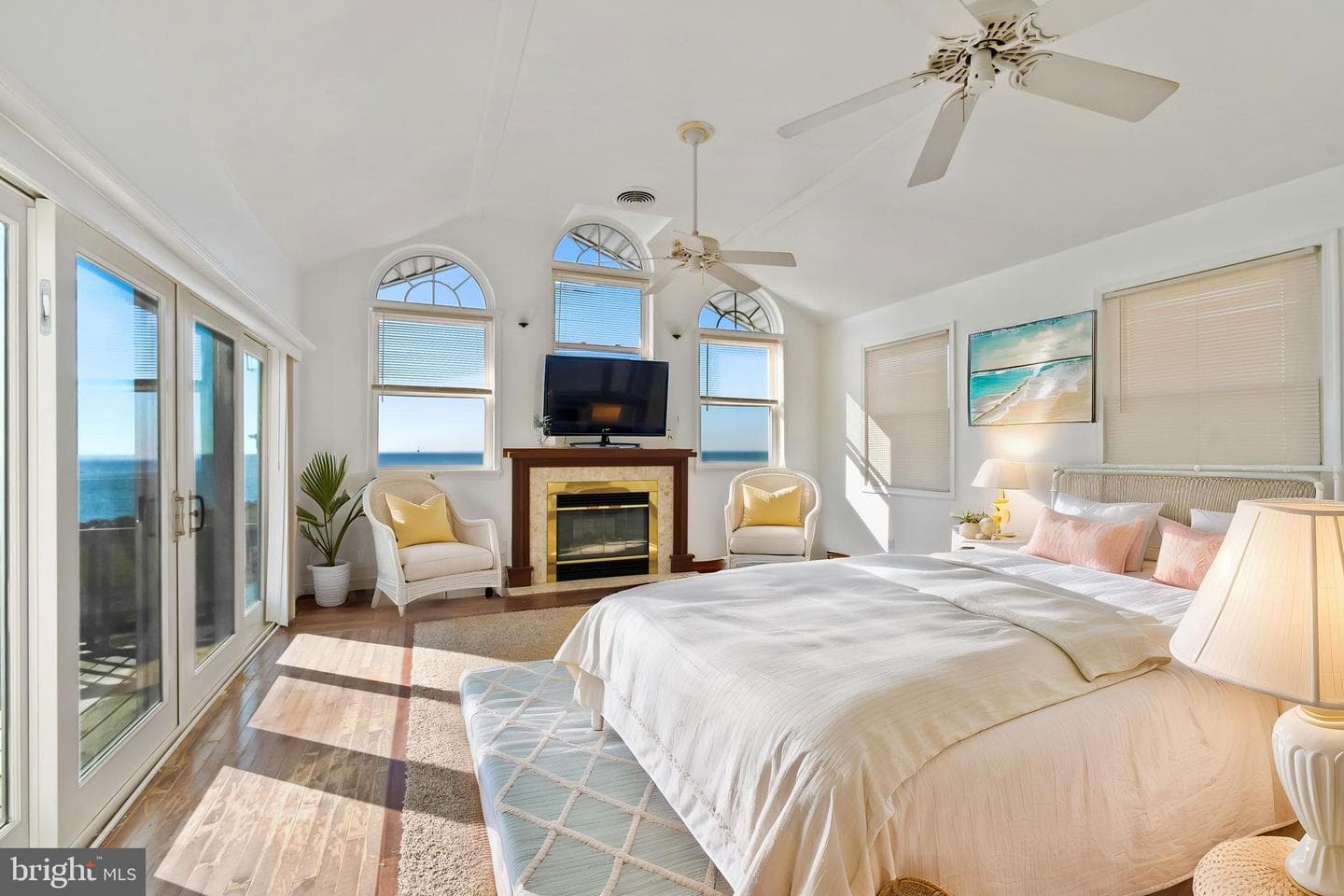5738 Beach Road photo 34