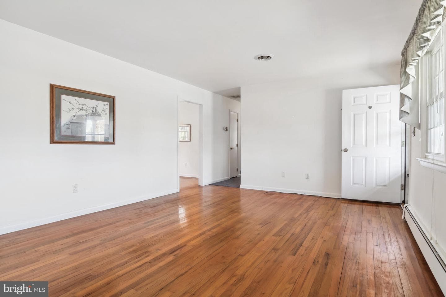 202 Glen Street photo 11