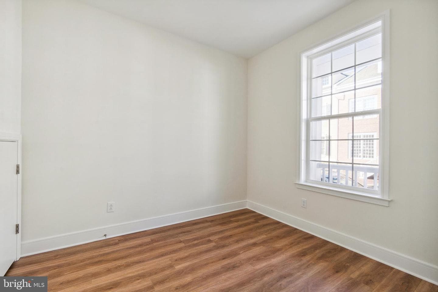212 Landing Lane photo 20
