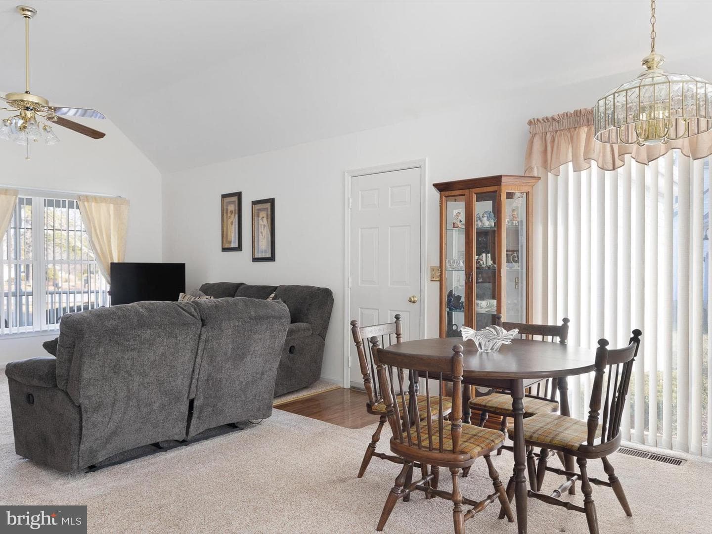 180 Birchwood Lane photo 6