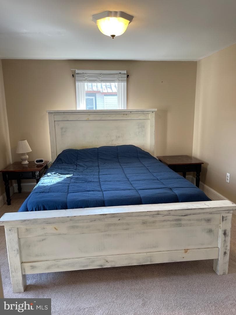 192 Comegys Street photo 11