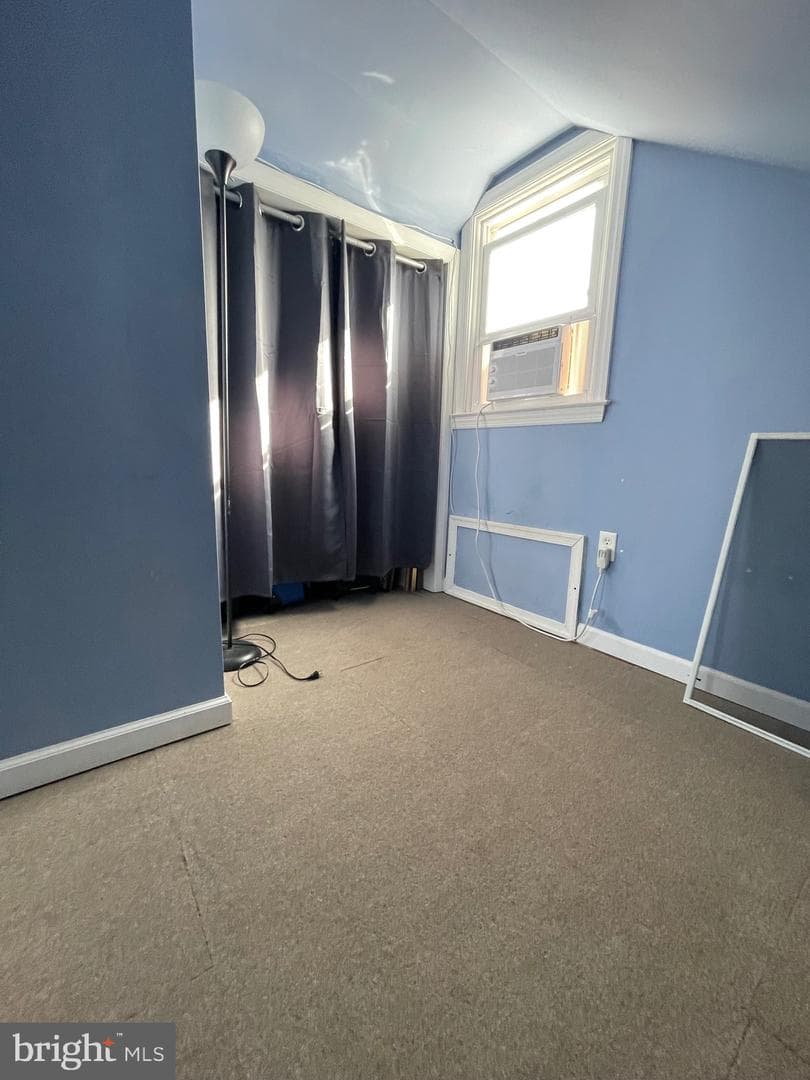 192 Comegys Street photo 18