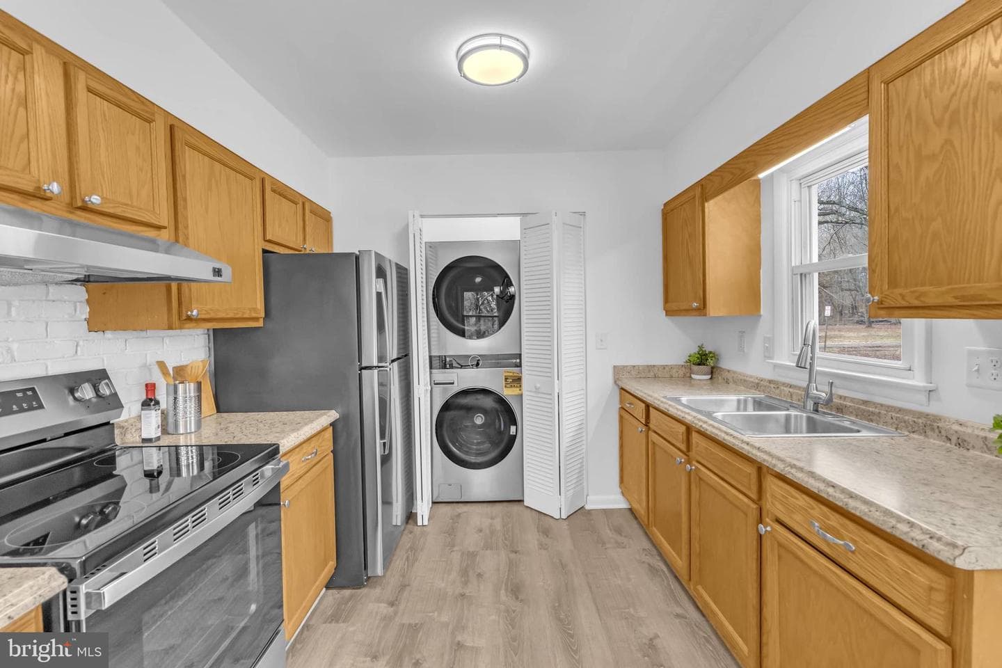 11167 Oak Lane photo 9