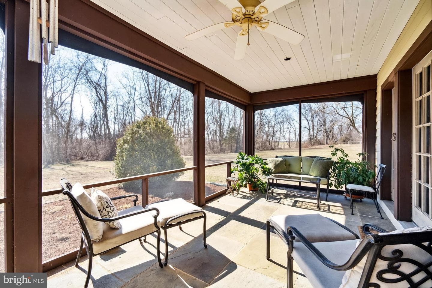 24576 Langford Road photo 21