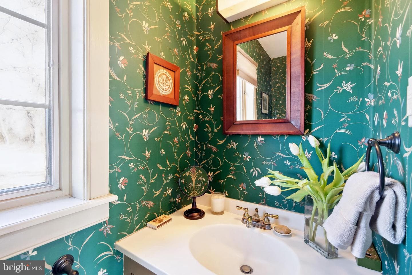 24576 Langford Road photo 32