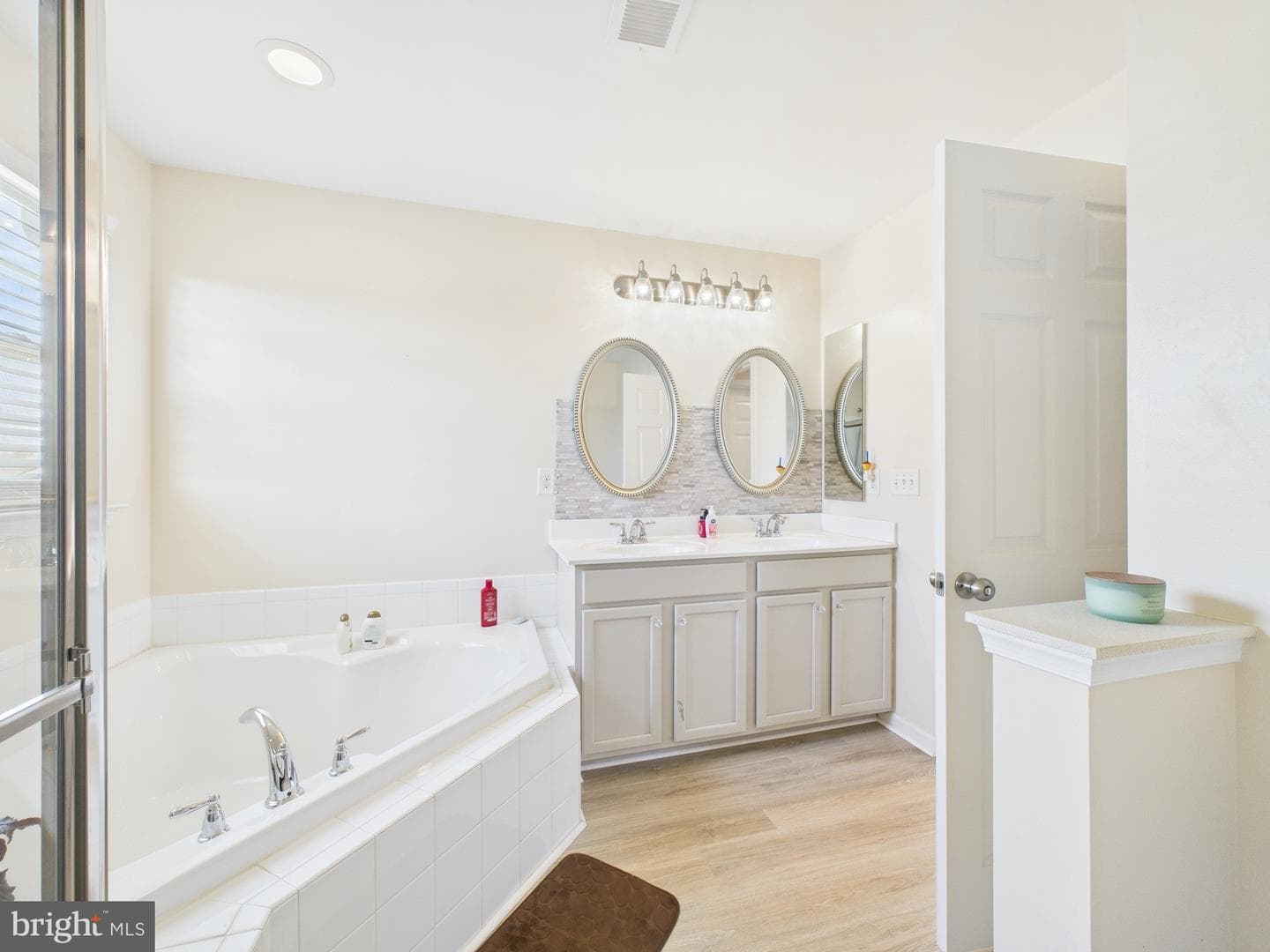 314 Devon Drive photo 21