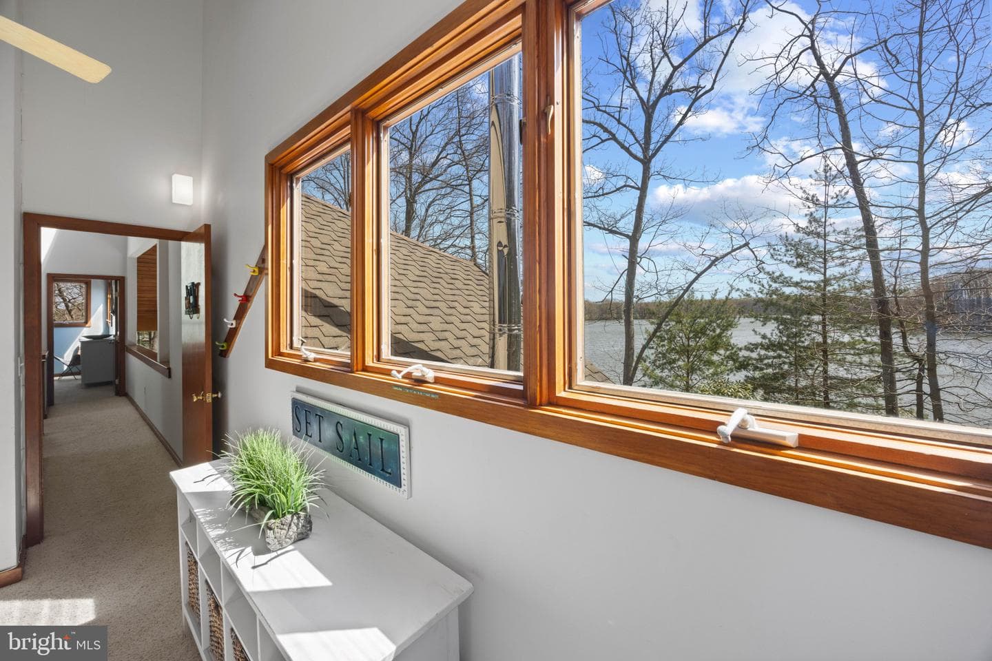 6581 Elizabeths Lane photo 39