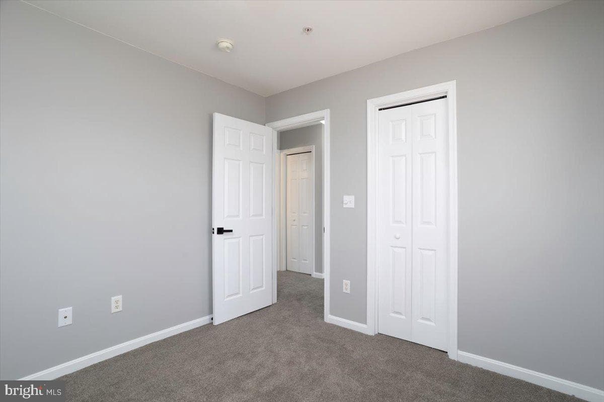 300 Hilltop Lane photo 11