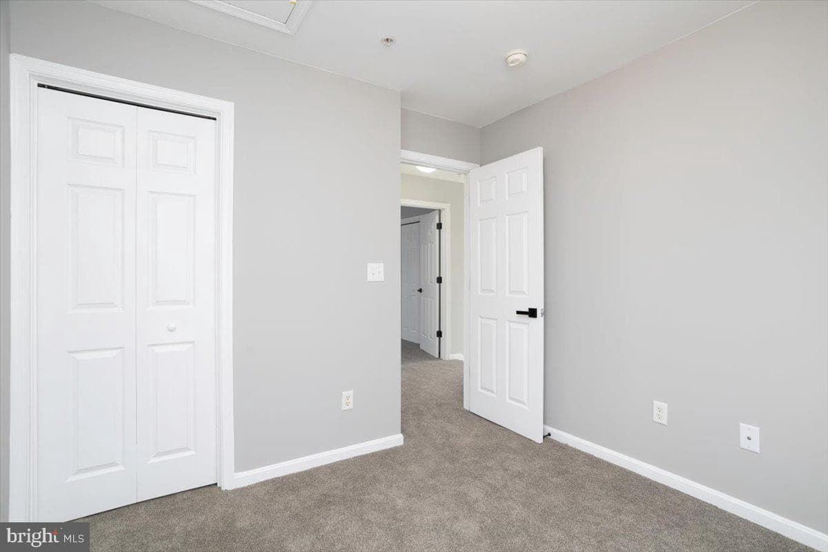 300 Hilltop Lane photo 13