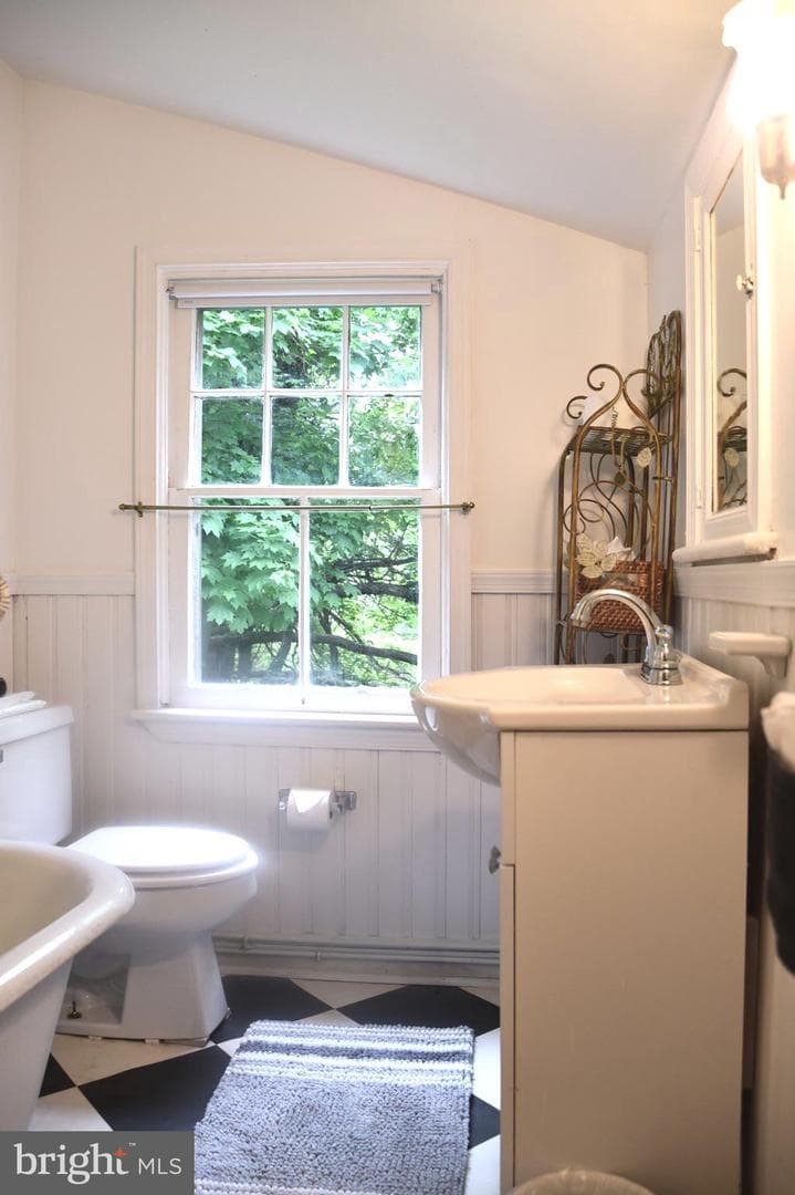9 Belmont Place photo 10