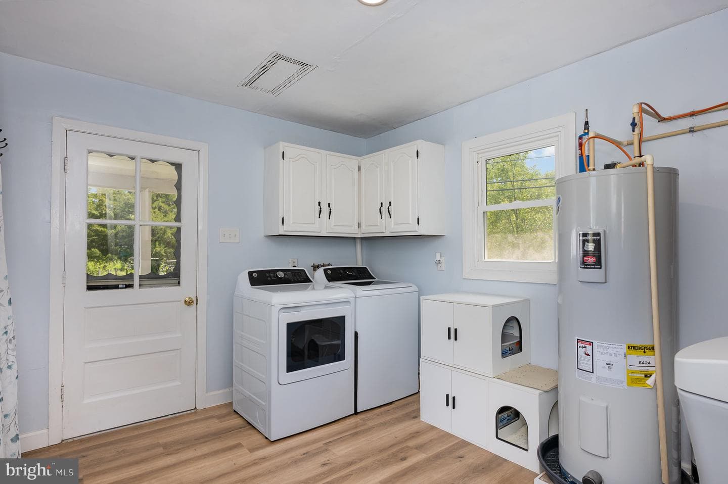 26679 Maple Avenue photo 16