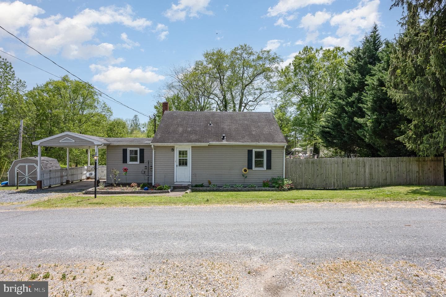 26679 Maple Avenue photo 2