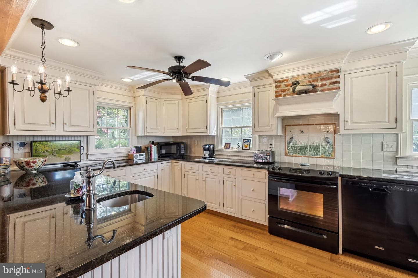 28808 Belchester Road photo 3