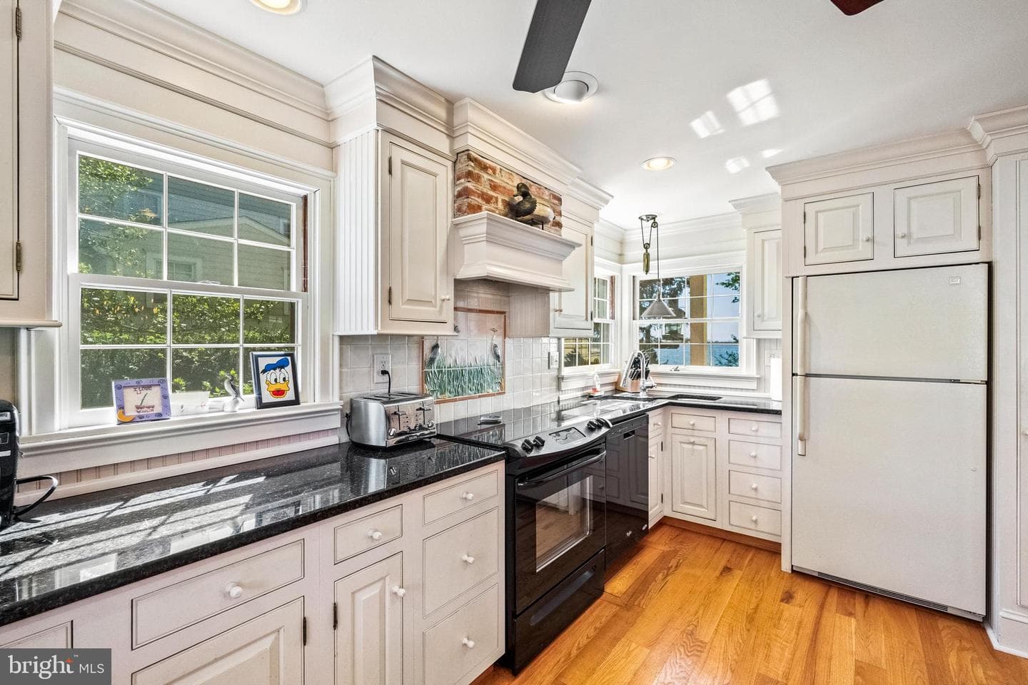 28808 Belchester Road photo 4