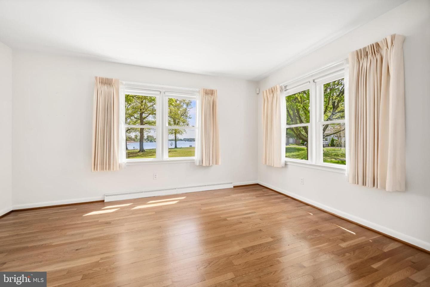 5594 Langford Bay Road photo 20